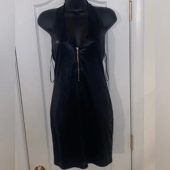 The Sang Dresses | Black Snakeskin Halter Dress | Color: Black | Size: M | Tanyeezy's Closet The Sang Dresses | Black Snakeskin Halter Dress | Color: Black | Size: M | Tanyeezy's Closet